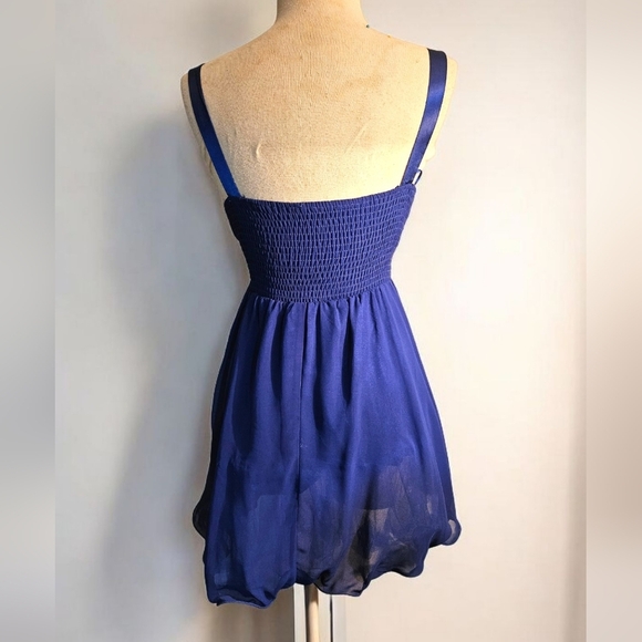 Royal Blue Mini Dress. Sequined Detail. Flowy Skirt. Size 8. Plunging Neckline - Picture 5 of 5